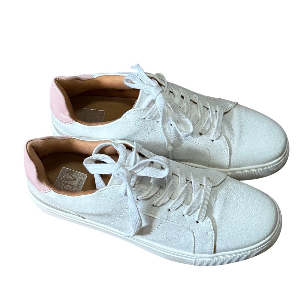 DV Dolce Vita Anibel White Pink Low Top Lace Up Sneakers Womens Size 9